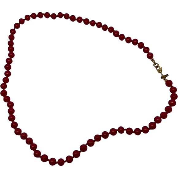 Vintage 1990s Monet Red Pearl Necklace - Classic Single Strand Beaded Choker - Picture 3 of 7